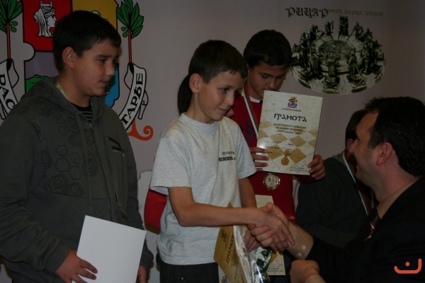 ЗЛАТНА ПЕШКА 2010