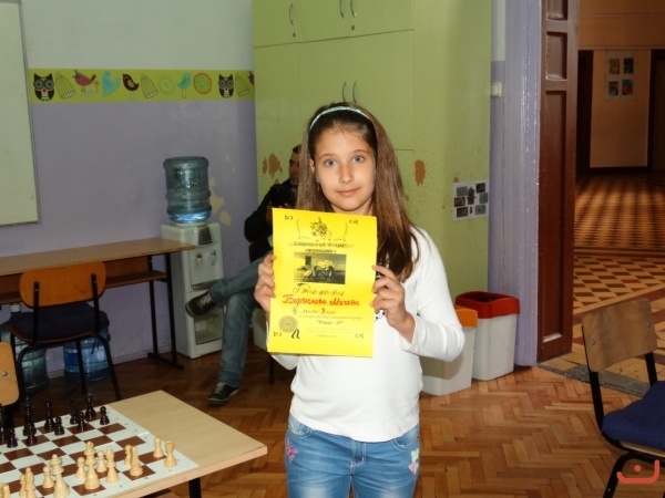 Рицар 48